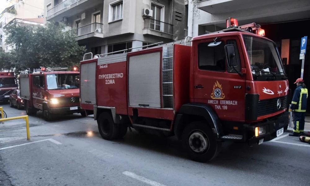 Φωτιά τώρα σε εστιατόριο στο Παλαιό Φάληρο